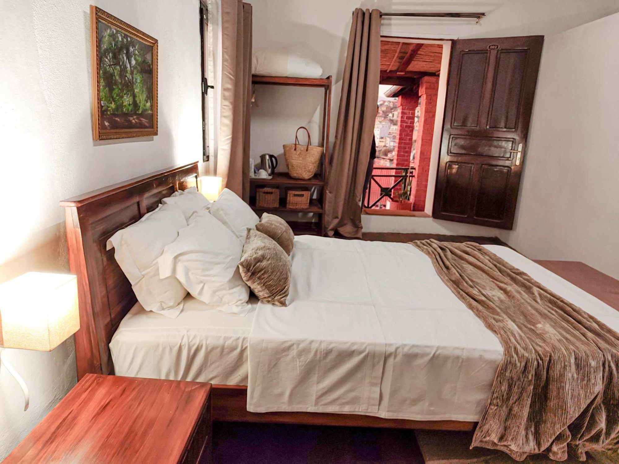 M'Serenity Guest House Антананариву Экстерьер фото