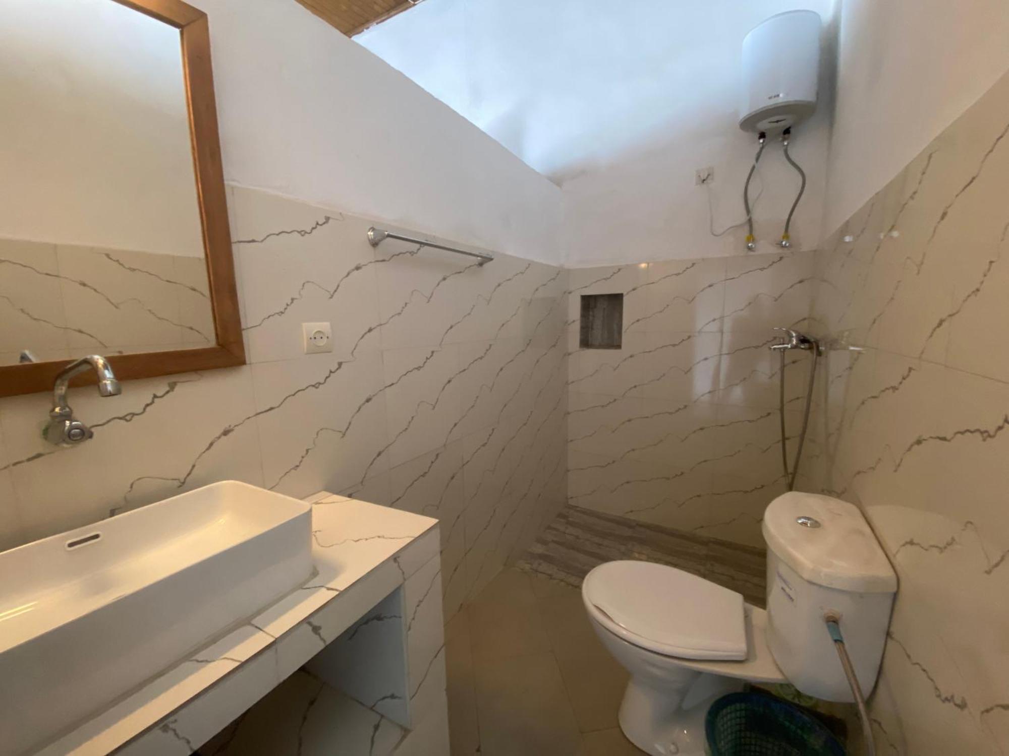 M'Serenity Guest House Антананариву Экстерьер фото